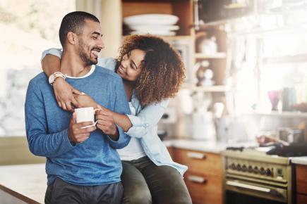 couple kitchen